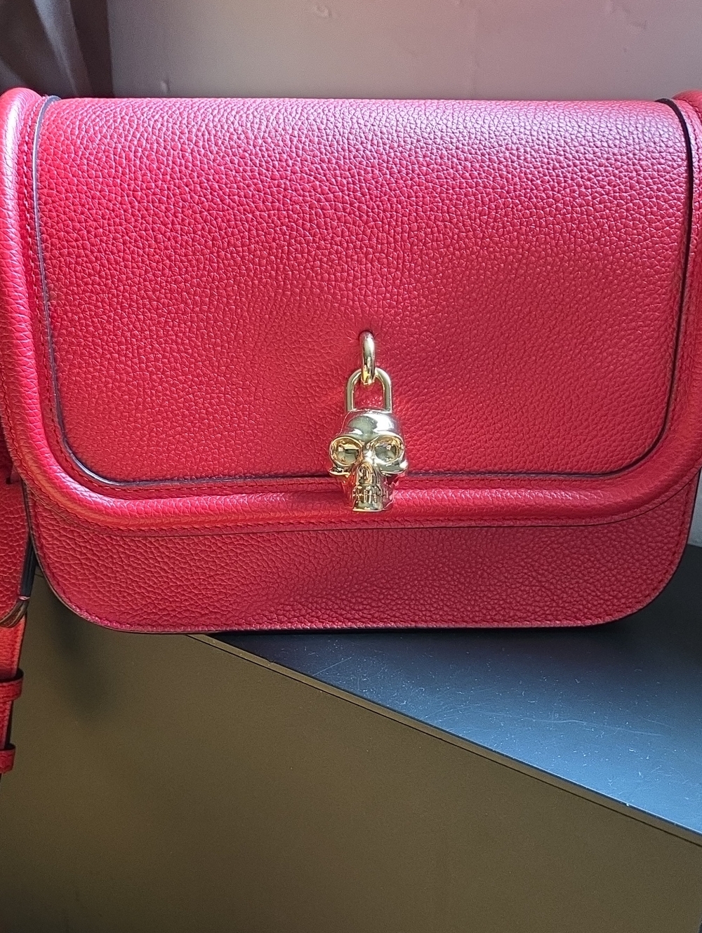 ALEXANDER MCQUEEN OX Red Leather Crossbody Bag with Gold Skull